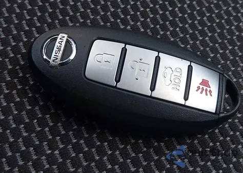 2016 Nissan Versa 1.6 Sl z USA, uszkodzony, nr VIN 3N1CN7AP3GL889508